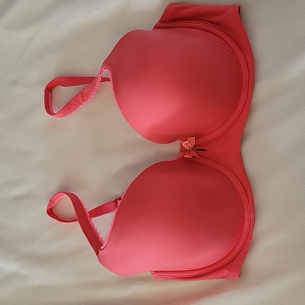 34DDD Victoria's Secret Body By Victoria Lined Demi Coral